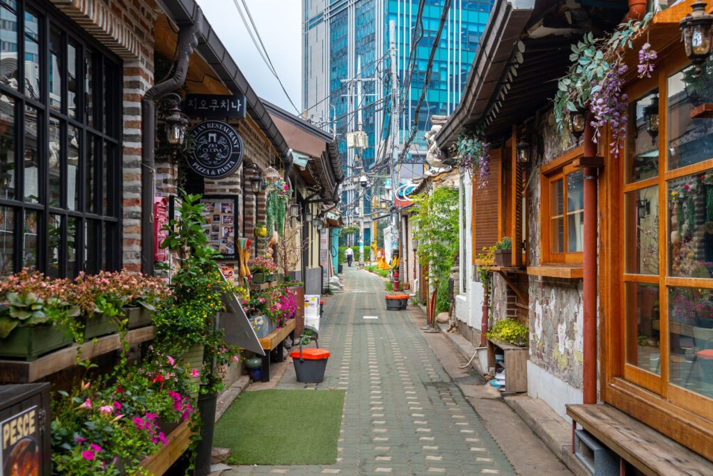 The Best Cafés in Seoul: 3 Viral Cafés